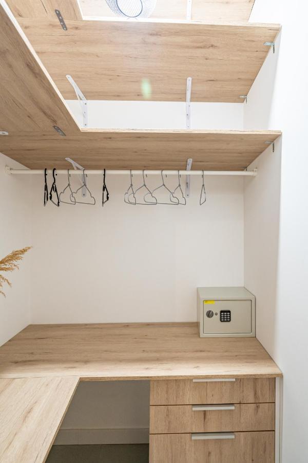 Exquisite Studio Apartment With An Original Design Valência Exterior foto